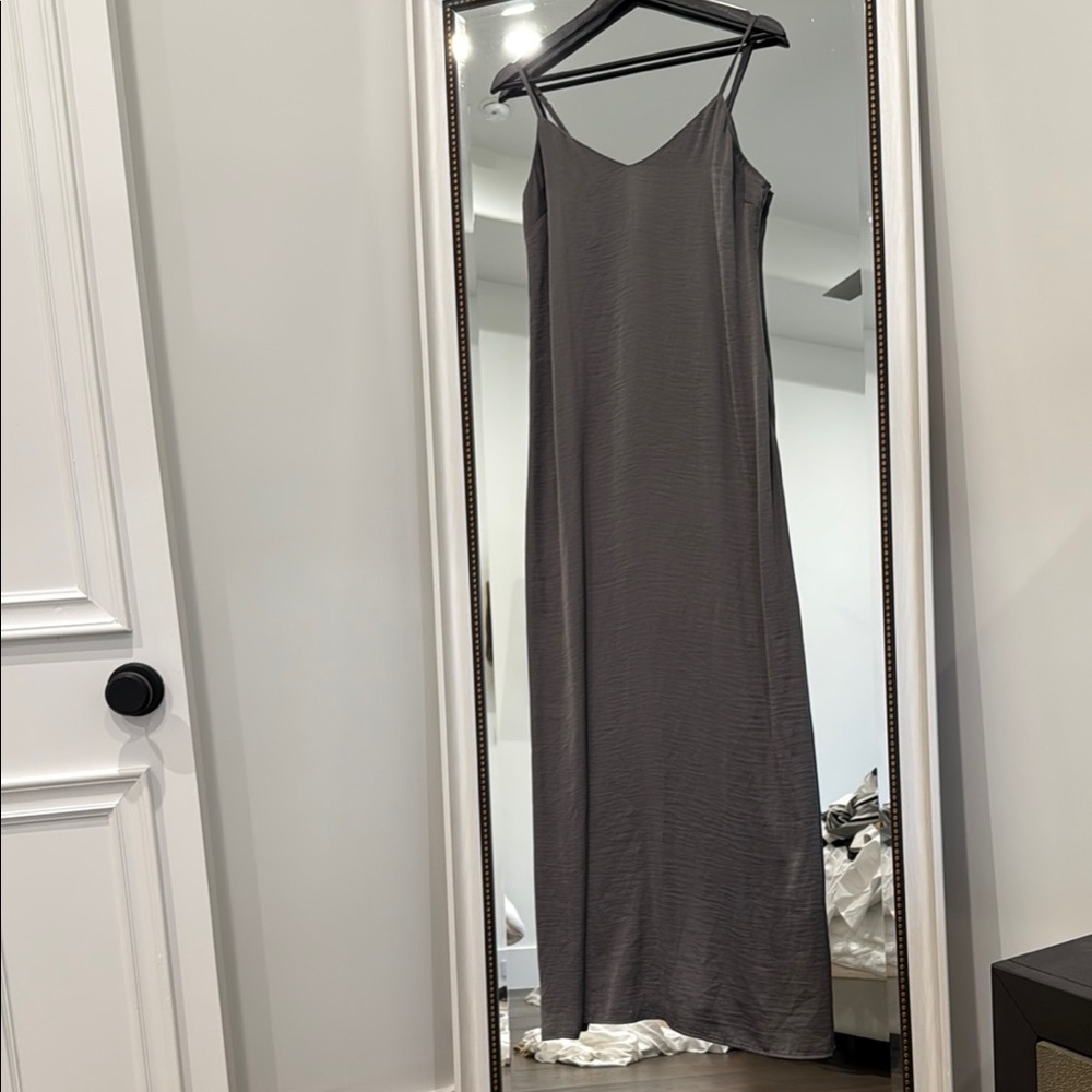Forever 21 Gray Maxi Dress